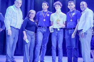 Estudiante de Loyola gana Olimpiada Nacional de Matemática