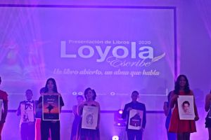 Estudiantes del Nivel Secundario de Loyola presentan 198 libros de sus autorías